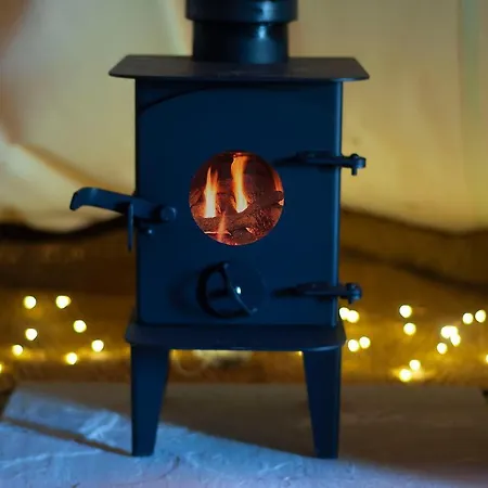 Glamping Burtree House & Retreats Tipi With Secluded Hot Tub Thirkleby
